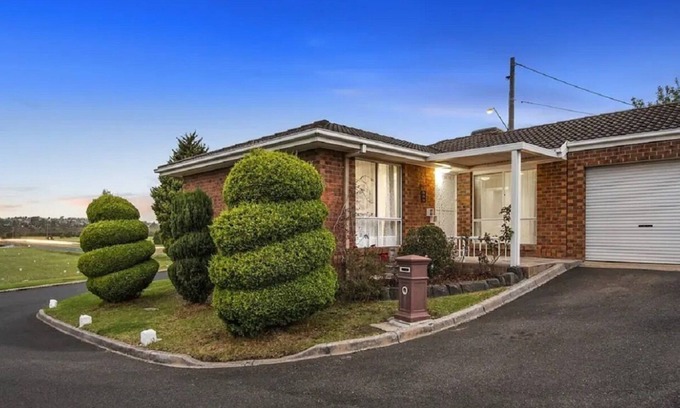 Dandenong Cabaña | Corner Cottage