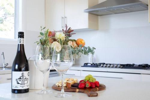 Cessnock Casa | Corner Cottage- Pool Table, WiFi, AC & Firepit