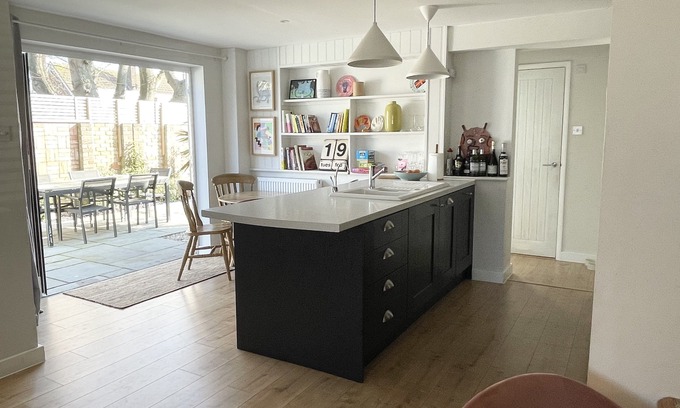 Broadstairs Casa | Corner House