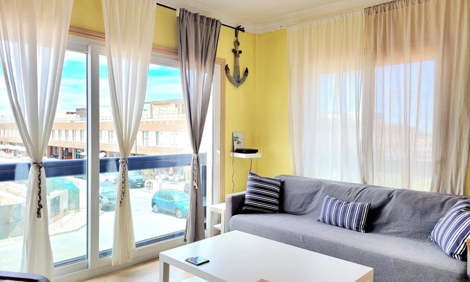 El Cotillo Apartamento | Pent House en esquina con vista al mar y al atardecer :)