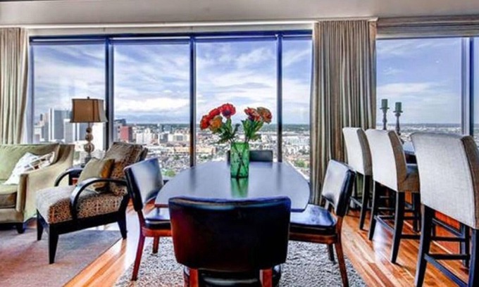 Five Points Condominio | Ático de esquina con las mejores vistas de la ciudad y la montaña en Denver