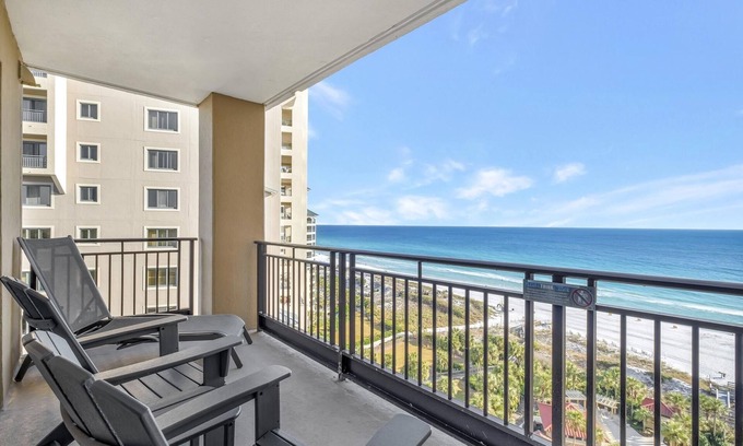 Gulf Pines Condominio | "Corner Serenity: East-Facing 1-Bedroom Condo on the 12th Floor of Westwinds!" at Sandestin Golf and Beach Resort!