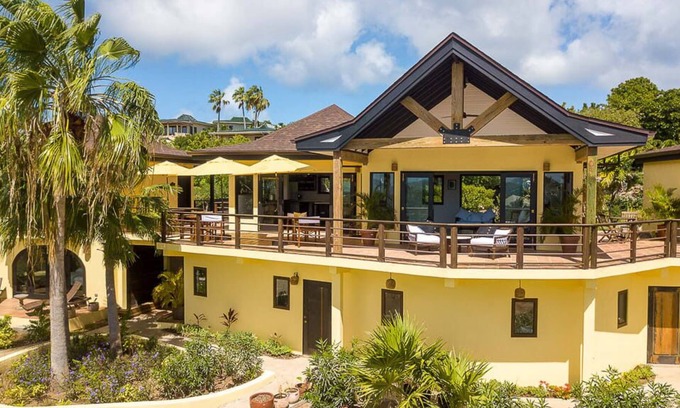 Little Trunk Bay Villa | Cornucopia 5BR in Spanish Town by Personal Villas - Luxurious Lovely Haven
