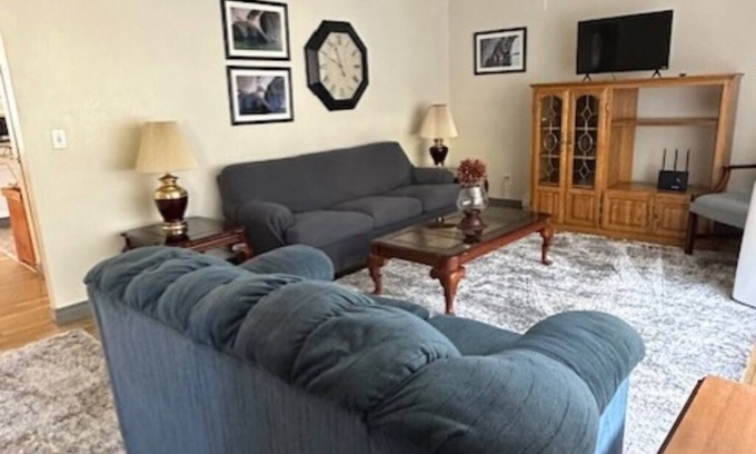 Ahsahka Casa | Correa's House in the Woods Charming 3 Bedroom House