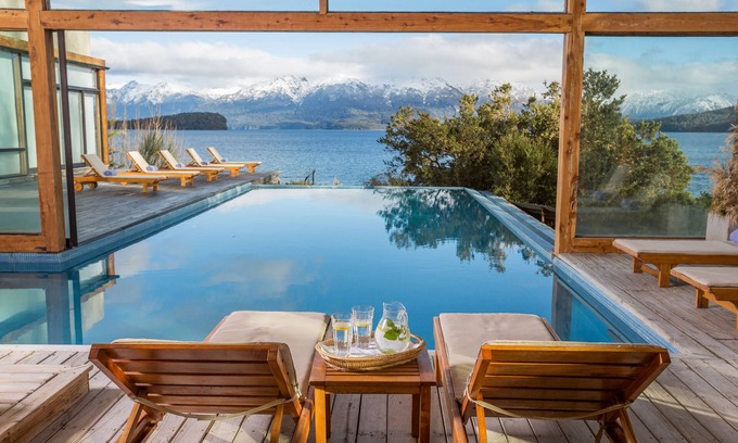 Barrio Correntoso Hotel | Correntoso Lake & River Hotel