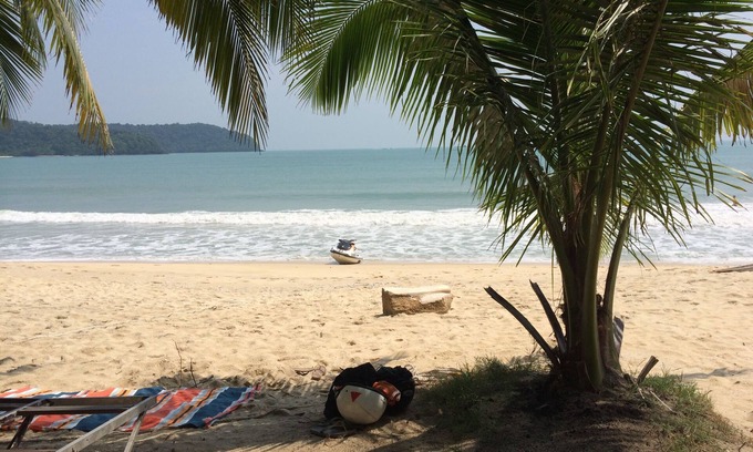 Pantai Tengah Hotel | Corrie Chalet, Pantai Cenang Langkawi