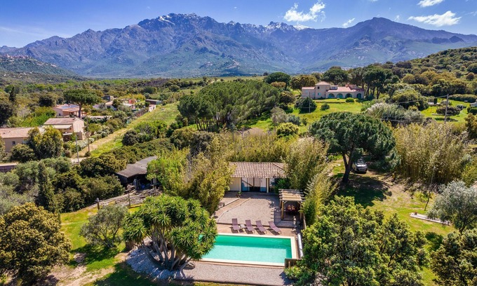 Montegrosso Casa | Corsica Eco Lodge "Casa Canna".