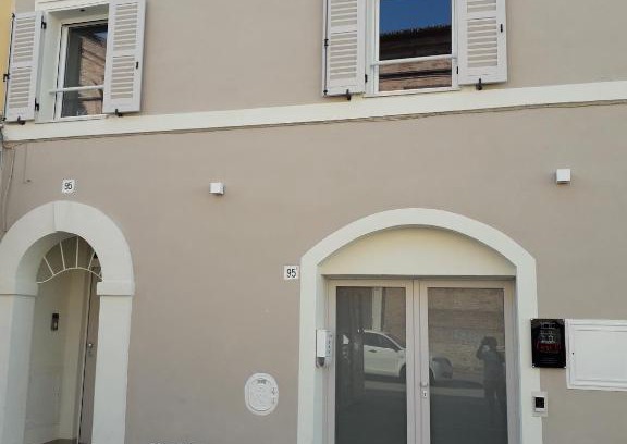 Jesi Casa | Corso95 SrL