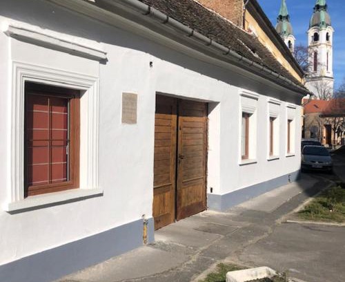 Papa Apartamento | Corte Apartman