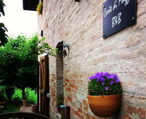 Imola Cama Y Desayuno | Corte di Maggio B&B Country House