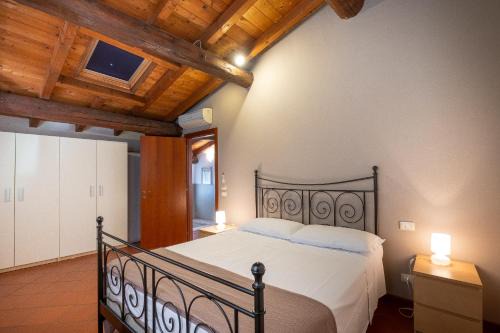 Sud-Ovest Apartamento | Corte Roveggia - Bilocale Monet