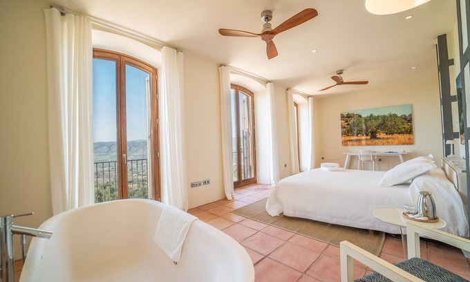 Ronda Hotel | Cortijo LA Almazara