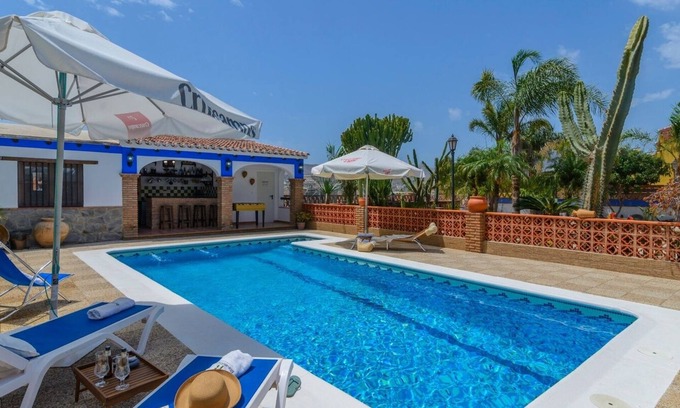 Molvizar Villa | Cortijo Las Revueltas Molvízar by Ruralidays