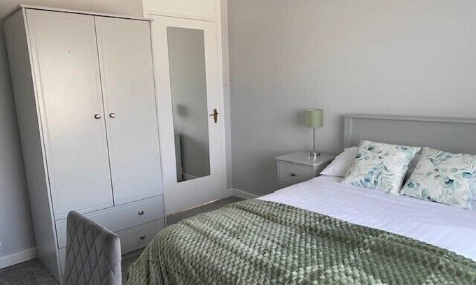Roscoe Apartamento | Cortoon Inn, Double Room 8 (1 DBL)