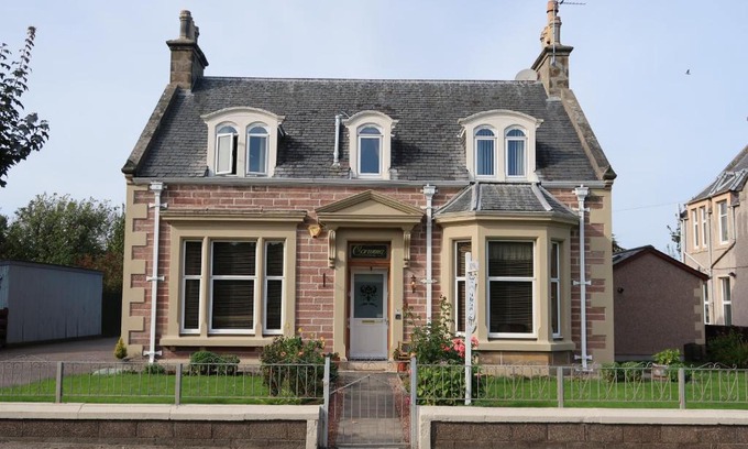 Inverness City Centre Cama Y Desayuno | Corunna Bed & Breakfast and Corunna Cottage