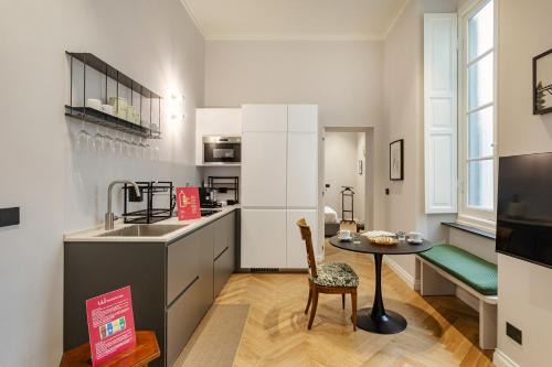 Maddalena Apartamento | Corvetto Luxury Suite by Wonderful Italy