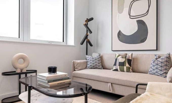 Clock House Apartamento | Cosmopolitan Living: Upscale 1BR Gem in Beckenham