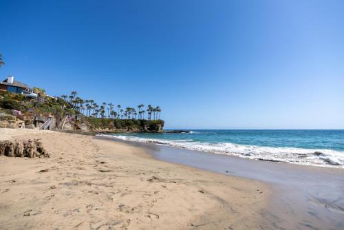 Laguna Beach Hotel | Costa Art Hotel