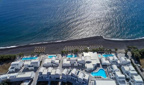 Kamari Complejo | Costa Grand Resort & Spa