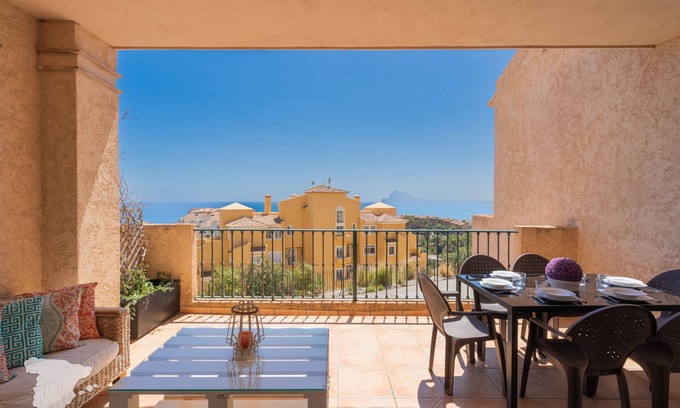 Pueblo Mascarat Chalet De Esquí | CostaBlancaDreams - Girasoles en Altea / Mascarat
