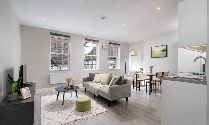 Grove Apartamento | Cosy 1 Bed, Apple Market Kingston