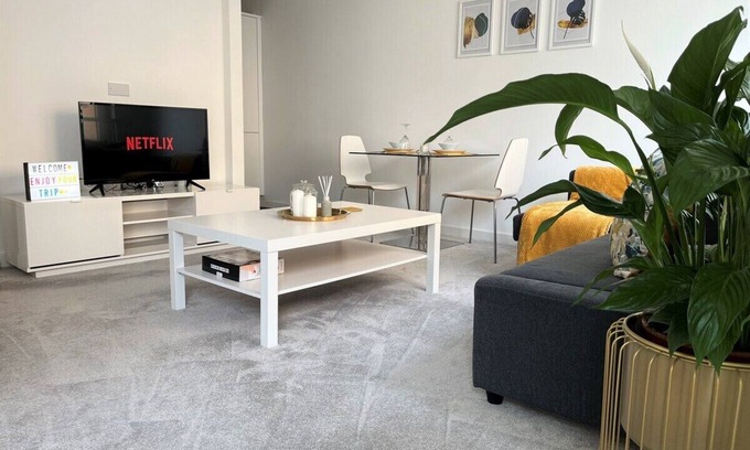Central Milton Keynes Apartamento | Cosy 1 bed in central MK, Free Parking, Smart TV