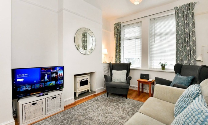 Canton Casa | Cosy 2 bed home in Canton! | Pass The Keys