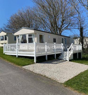 Newquay Complejo | Cosy 2 bed pet friendly holiday home Crantock Nr Newquay