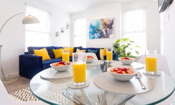 Westcliff-on-Sea Apartamento | Cosy 2-Bedroom Beachside Apartment + Free Parking