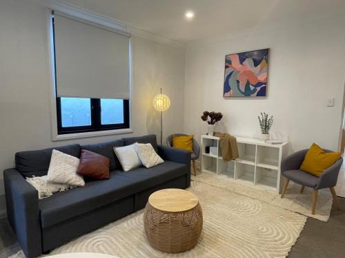 Glebe Casa | Cosy 2 bedroom Glebe terrace with parking