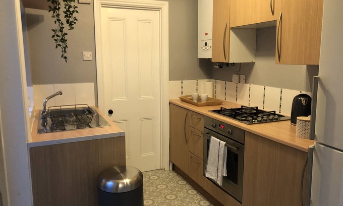 Gosforth Apartamento | Cosy 2 Double Bed Flat with Great Links in Lovely Area