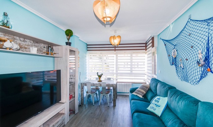 Suances Apartamento | Coqueto y cómodo apartamento con piscina y padel