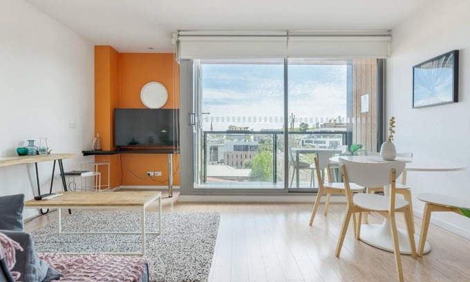 South Yarra Apartamento | Cosy and Contemporary in Sought after South Yarra