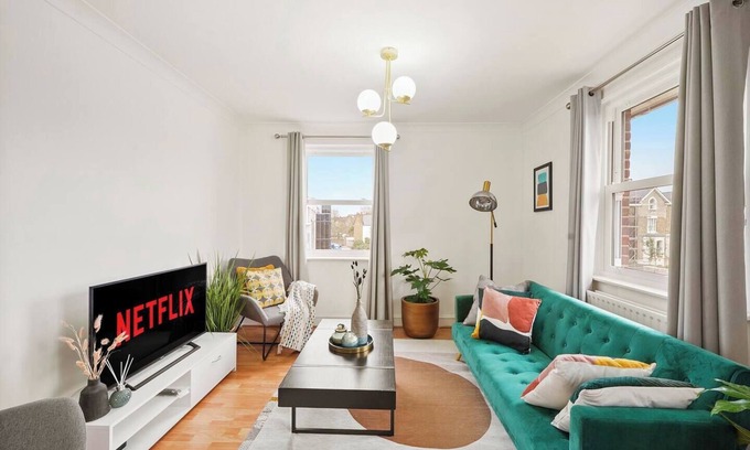 Lee Green Apartamento | Cosy Apartment 5 guests - 3 beds + 1 sofa bed Lewisham, London