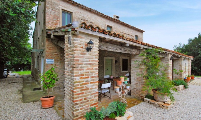 Granarola Apartamento | Bonito apartamento para 2 personas con WIFI, piscina, A/C, TV, patio y mascotas permitida