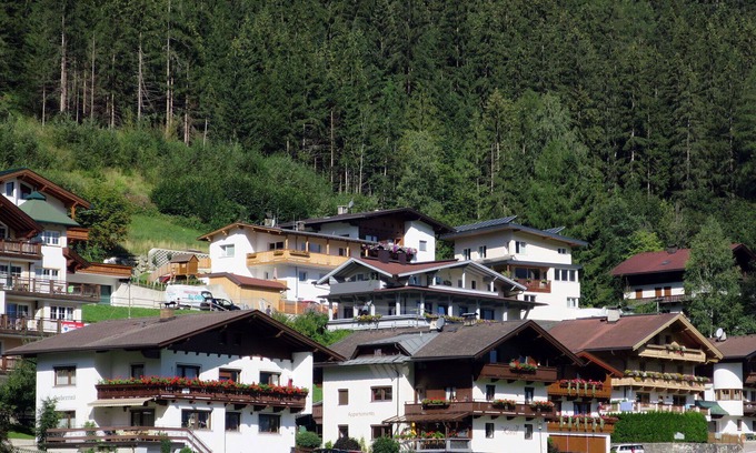 Hoarberg Apartamento | Hermoso apartamento para 3 personas con WIFI, TV y aparcamiento
