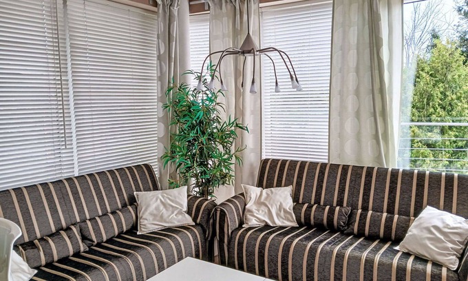 Stribrna Skalice Apartamento | Cosy apartment for 4 guests with WIFI, TV, terrace, panoramic view and parking