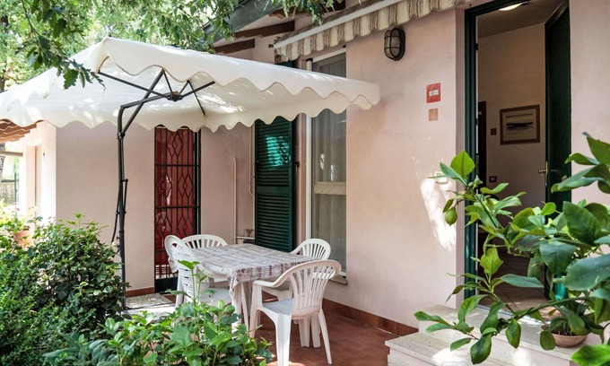 San Feliciano Apartamento | Precioso apartamento con piscina, WIFI, A/C, TV, patio, mascotas permitida y aparcamiento