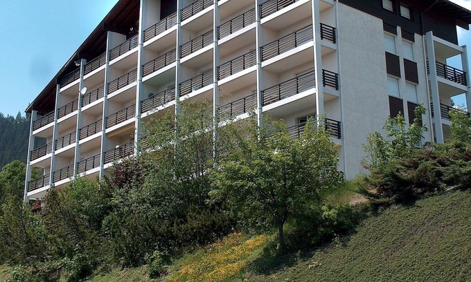 Randogne Apartamento | Cosy apartment for 4 people with WIFI, TV, balcony, pets allowed and parking