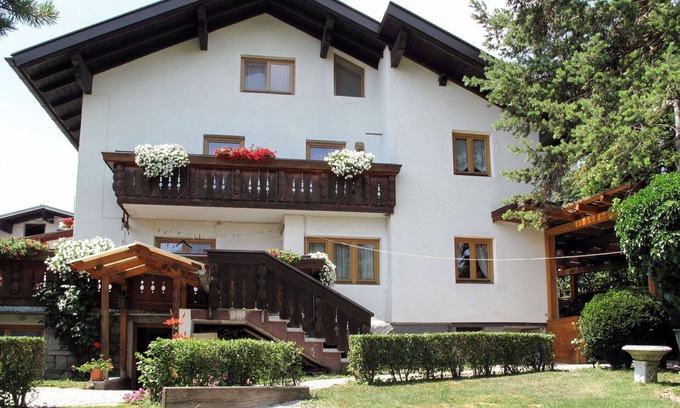 Imst Apartamento | Hermoso apartamento para 8 personas con WIFI, TV, terraza, mascotas permitida y aparcamiento