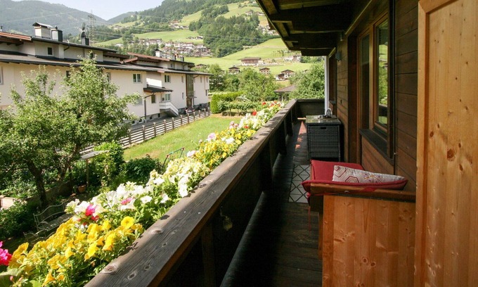Laimach Apartamento | Precioso apartamento para 8 personas con WIFI, TV, balcón y aparcamiento