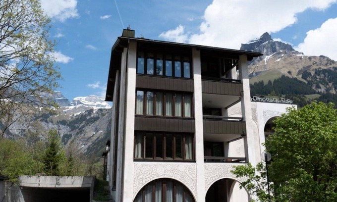 Engelberg Apartamento | Acogedor apartamento para 4 personas con WIFI, piscina, TV y balcón