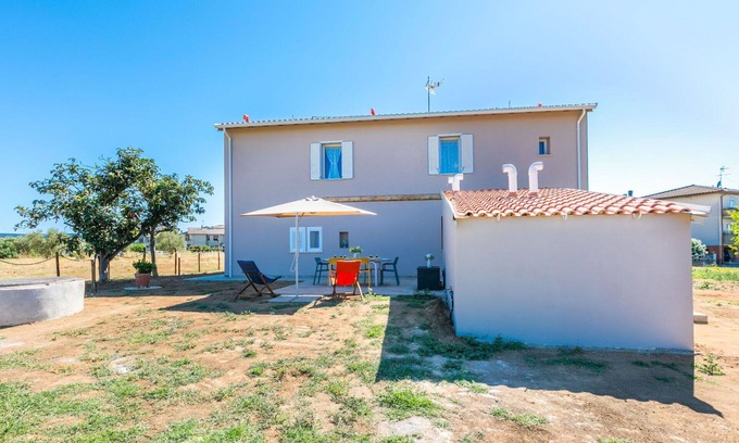 Donoratico Apartamento | Bonito apartamento para 7 personas con A/C, WIFI, mascotas permitida y aparcamiento