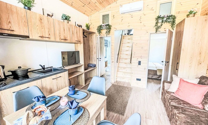 Fischbachau Casa | Acogedor apartamento en villa con A/C, TV, terraza, mascotas permitida y aparcamiento
