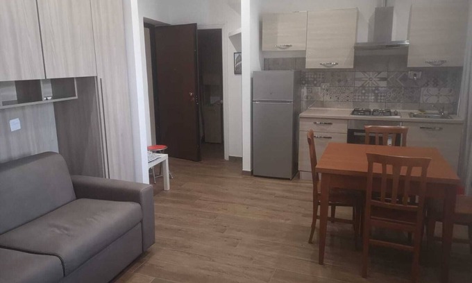Prenestino-Centocelle Apartamento | Cosy Apartment in Rome