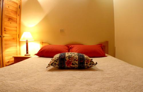 Seia Apartamento | Cosy apartment in Seia, 25 sqm, welcoming fireplace