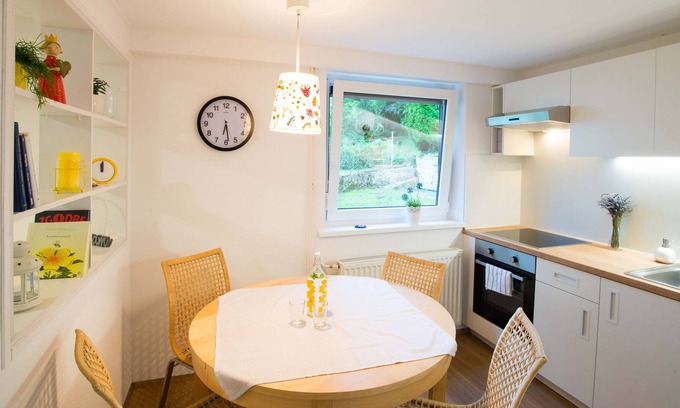 Trzic Apartamento | Acogedor apartamento cerca de la ciudad Tržič ofrece todo para unas vacaciones perfectas.