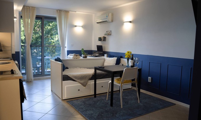 Golden Sands Apartamento | Cosy Apartment with Pool & near Beach