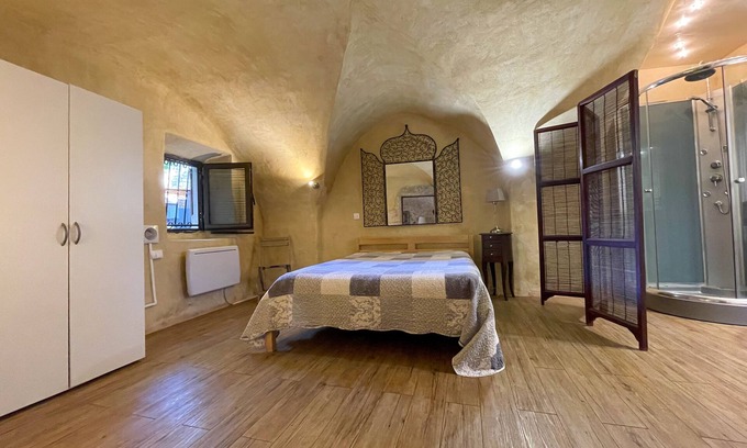La Garde-Adhemar Cabaña | Hermosa casa de piedra, Drôme