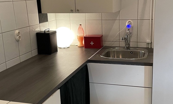 Enskede Apartamento | Cosy basement flat in the heart of Tallkrogen - your perfect Stockholm oasis